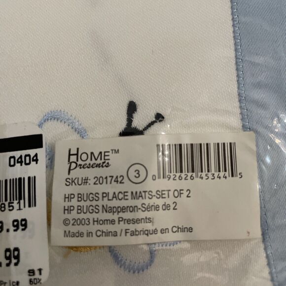 Home Presents Bugs White Place Mats Set of 8 NEW Embroidered Bee Dragonfly 2003 - Picture 7 of 9